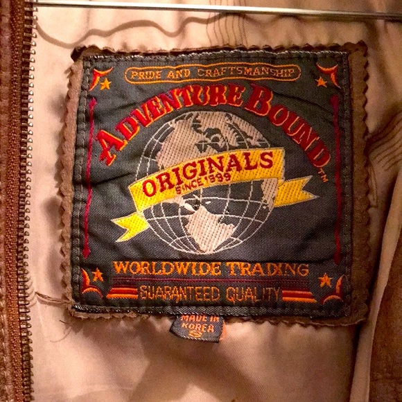 Brown leather bomber jacket with zip off hood - Picture 2 of 8